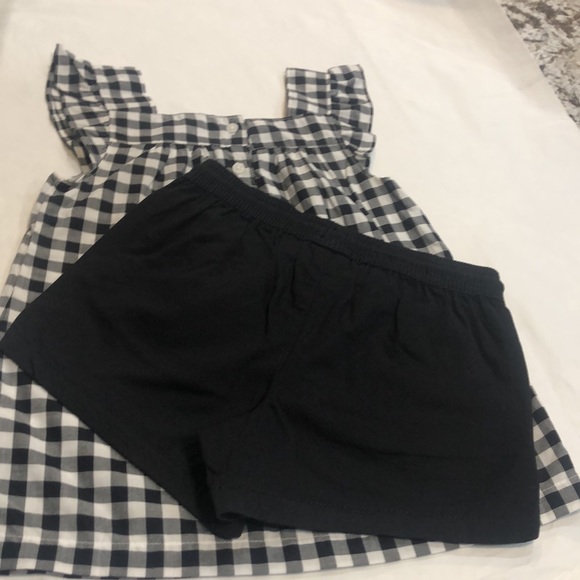 🛍️NWT Carters KID🛍️ - Picture 3 of 6